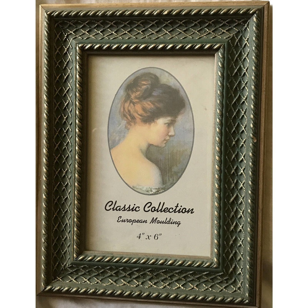 Classic Collection European Moulding 8.5”X6.5” Single Photo 4"X6" Pre-Owned